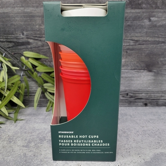 New Starbucks | 2019 Limited Edition Winter Holiday Christmas Reusable Hot Cups - Picture 1 of 5